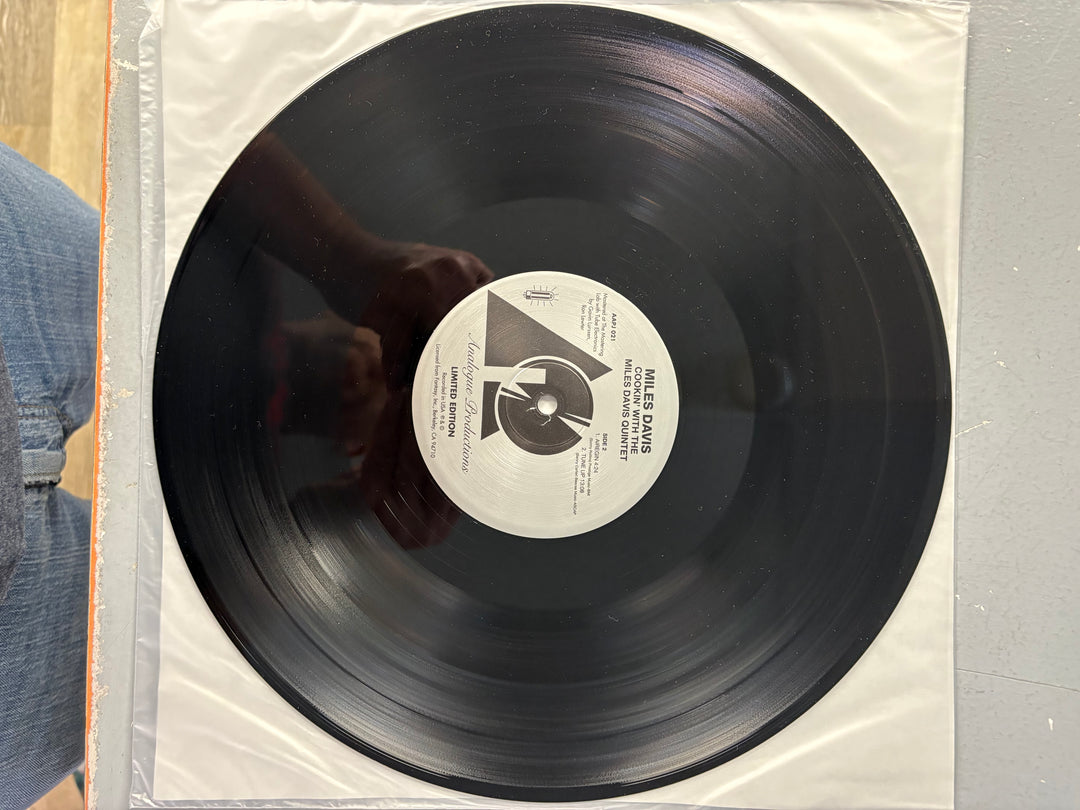 The Miles Davis Quintet – Cookin' With The Miles Davis Quintet (2010  Analogue Productions Mono, NM&frasl;VG+)